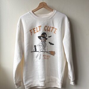 Threads On 9th Women’s Hallloween Sweatshirt Size Large